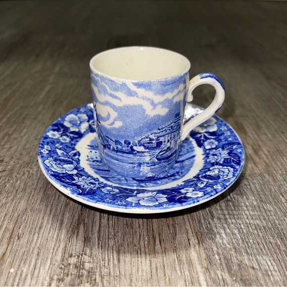 Palissy Pottery Thames River Scenes Demitasse Cup and Saucer Made in England - Picture 1 of 7